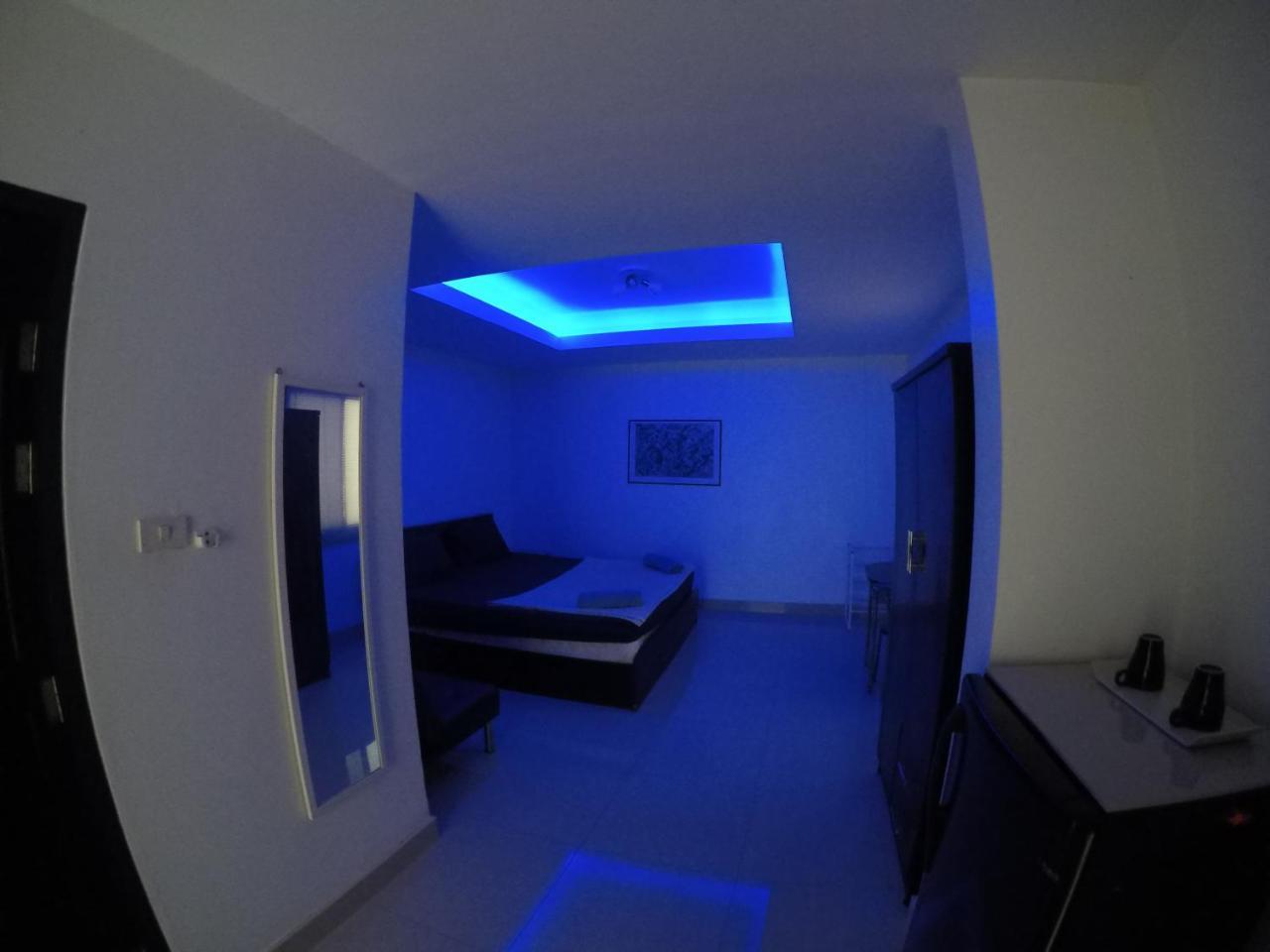 French Connection Hotel Патая Екстериор снимка