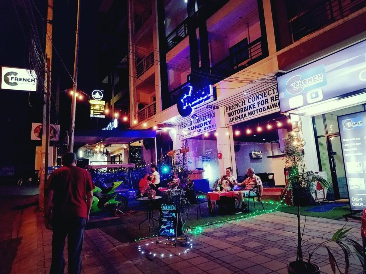 French Connection Hotel Патая Екстериор снимка